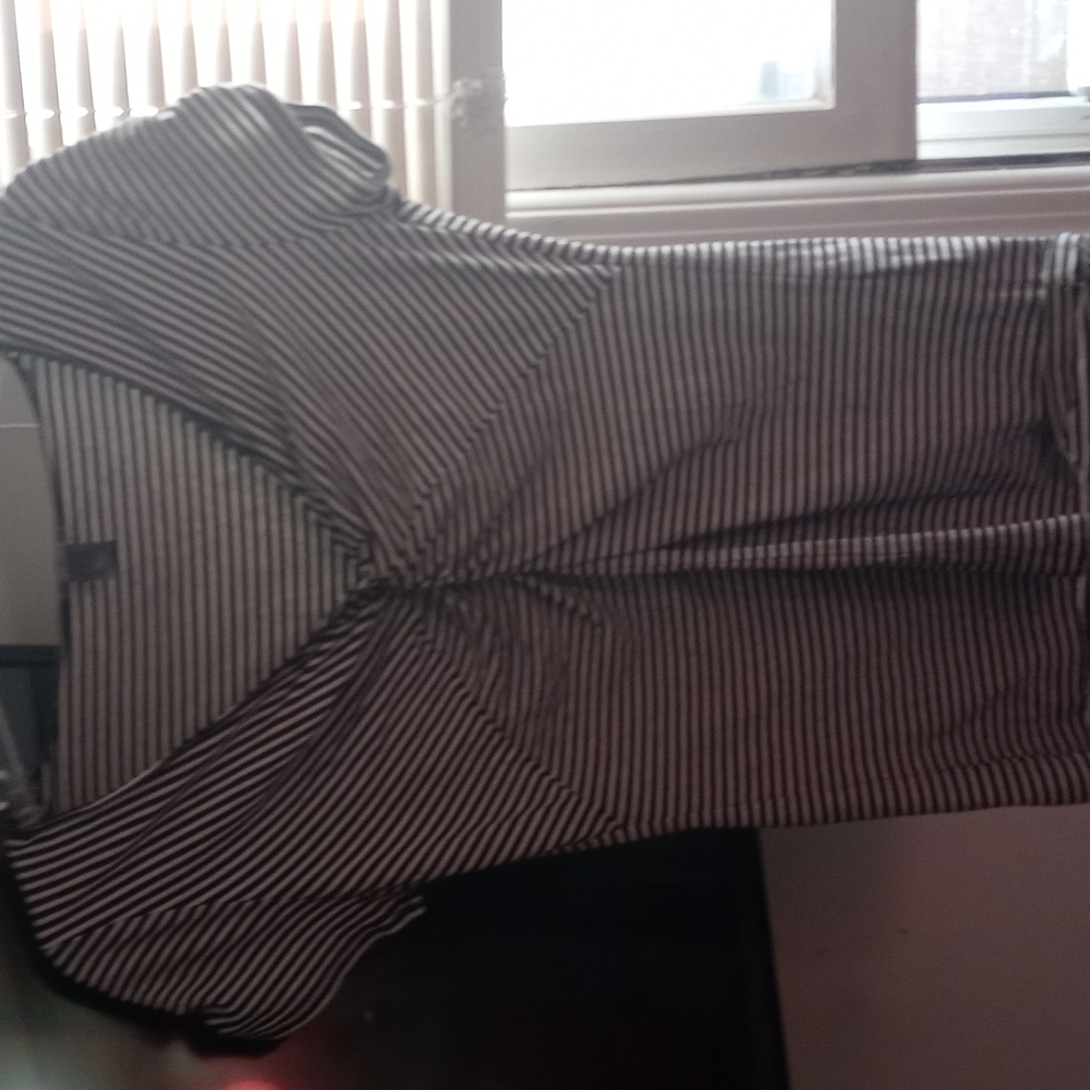 Kenneth Cole reaction top. Striped. Size small